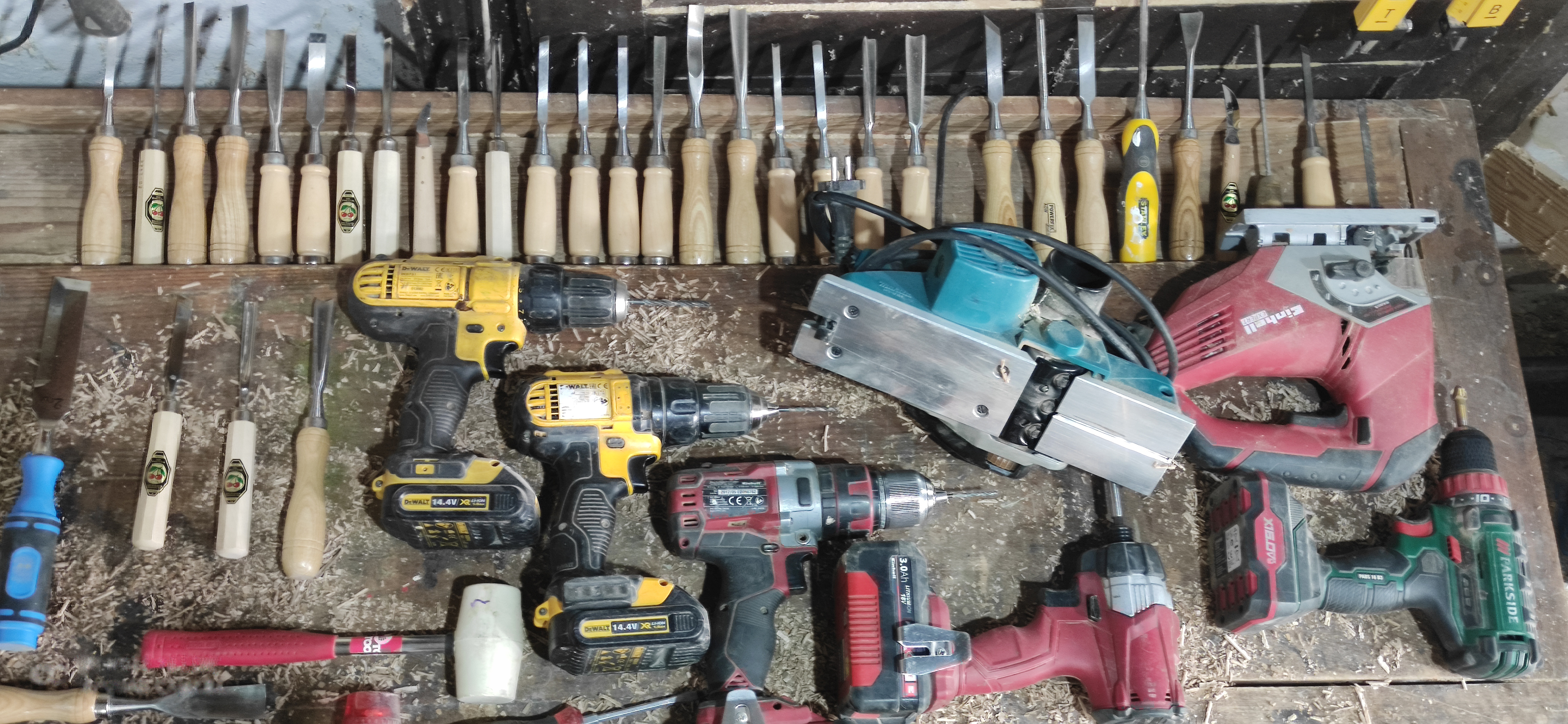 Ablak felújítás háttér